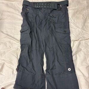 Women’s gray cargo pants